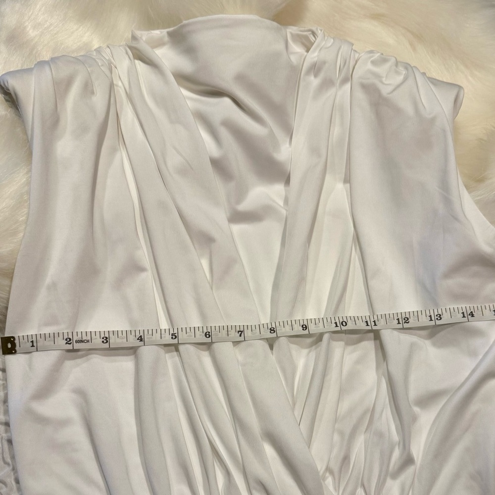 Elegant white V-neck bodysuit for women Size L - Picture 7 of 11